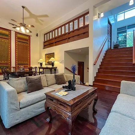 4Br Entire House City Center Bts Sky Train Mall